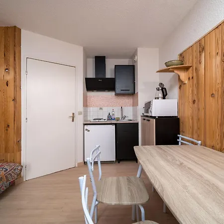 Le Schuss 5 By Interhome Allos
